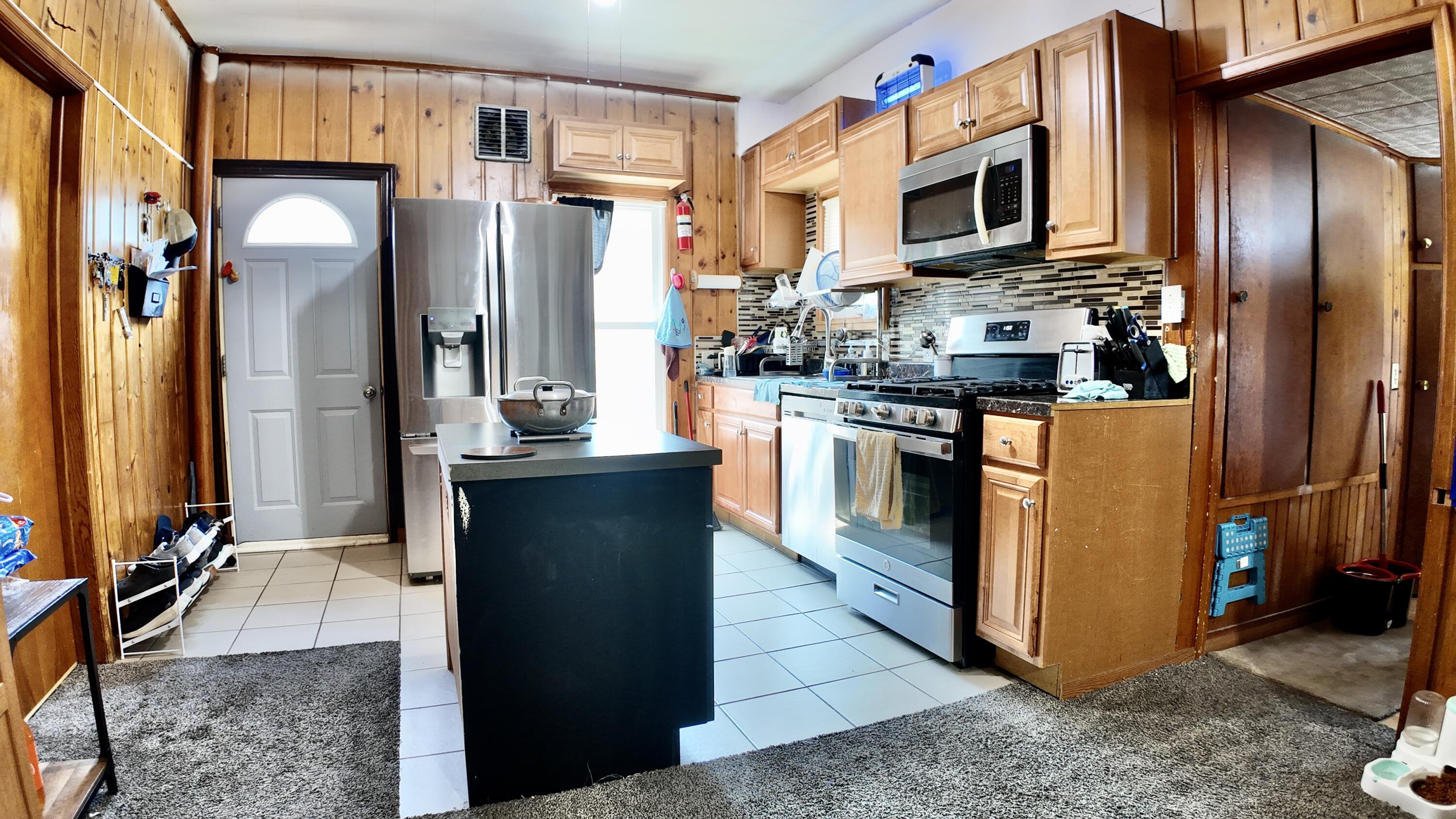 740 9th Street Property Photo 6
