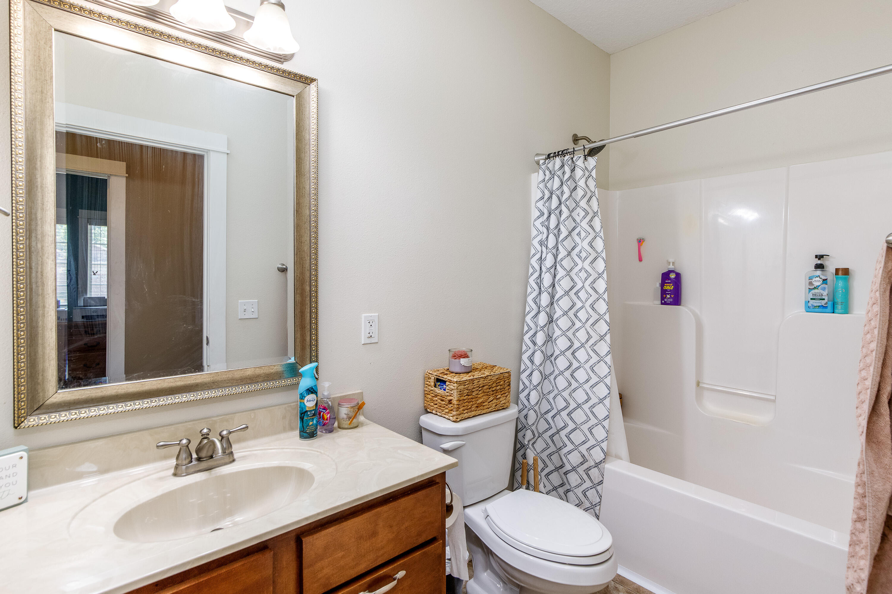 1421 Jacobson Drive Property Photo 18