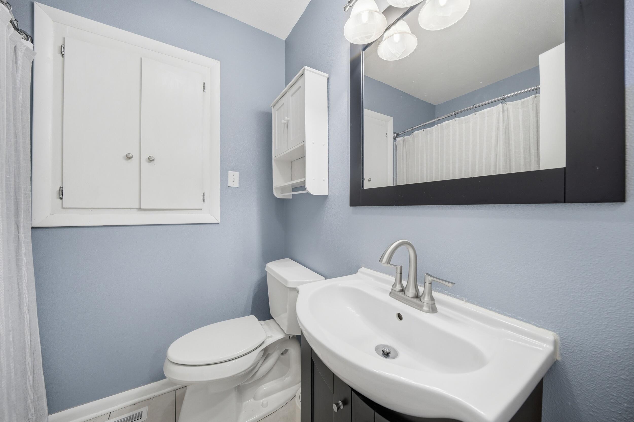 704 15th Street Property Photo 11