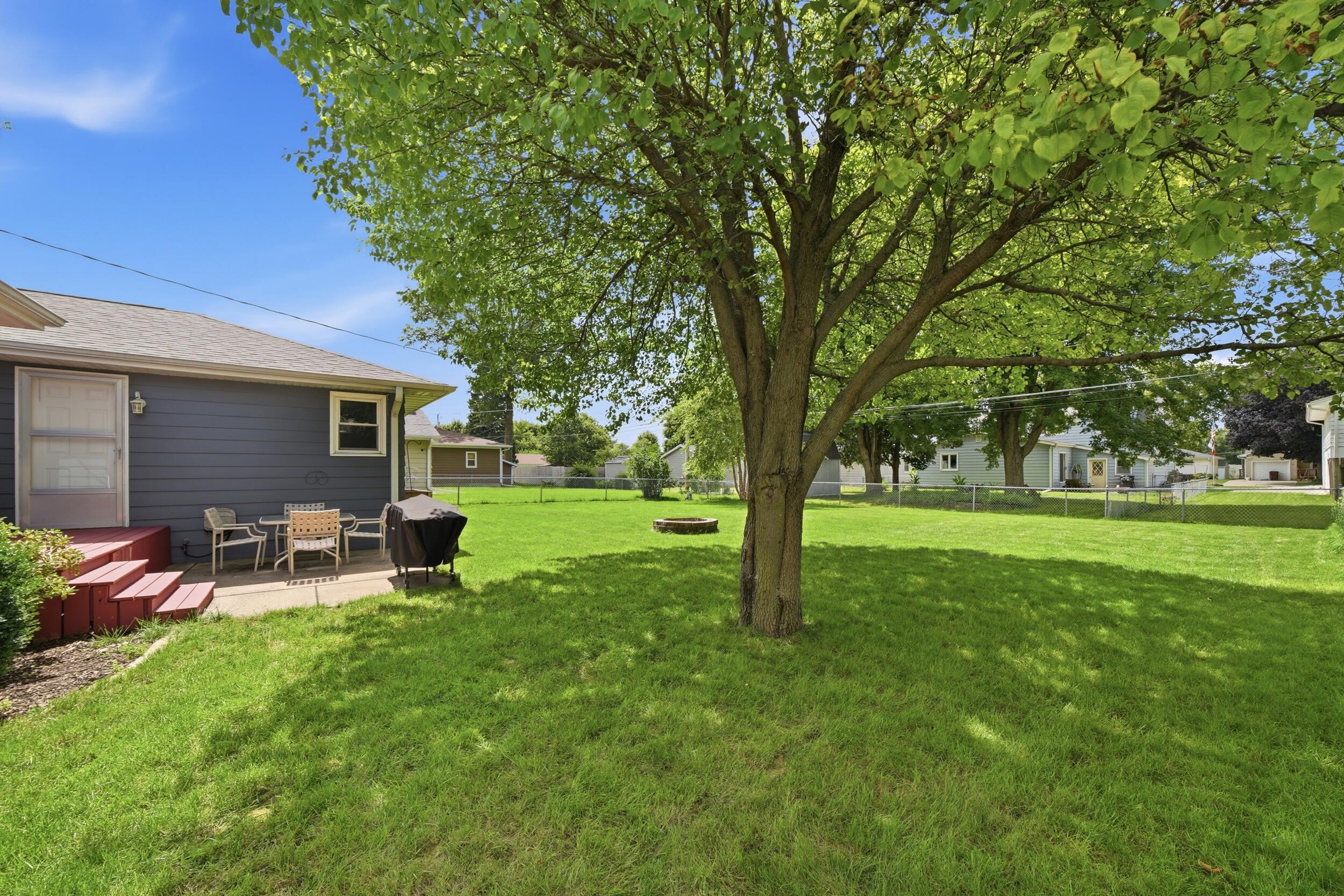 704 15th Street Property Photo 16