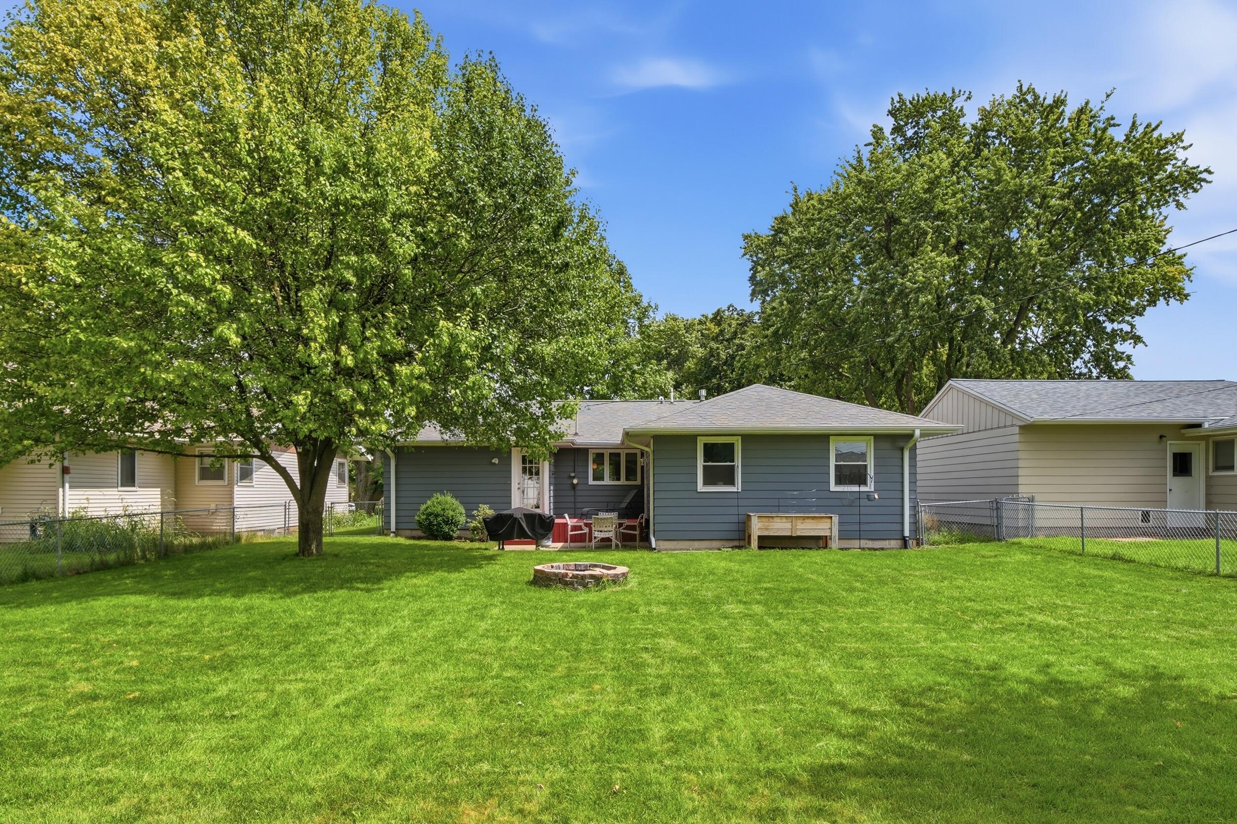 704 15th Street Property Photo 17