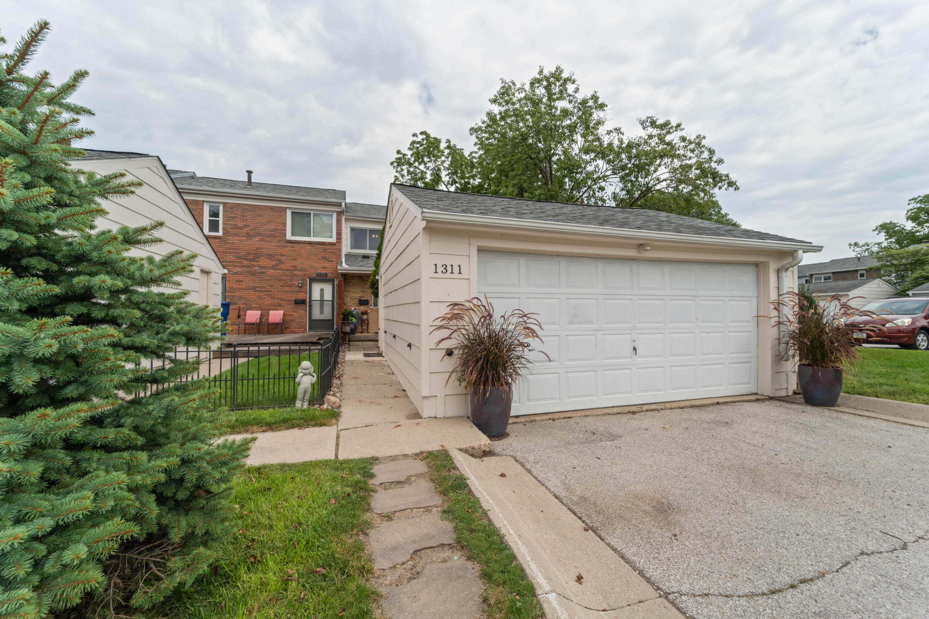 1311 Barkley Court Property Photo 17