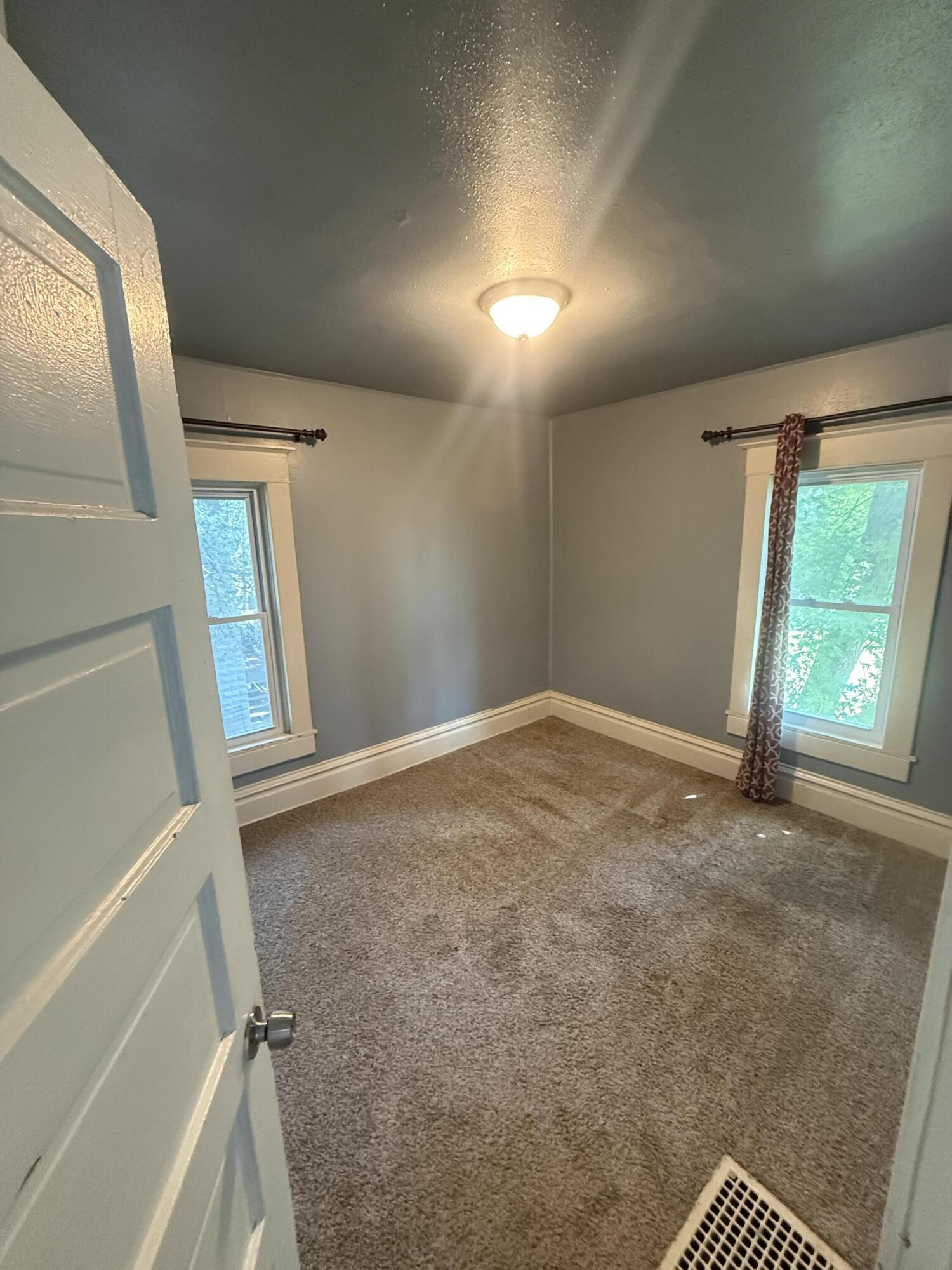 920 14th Street Property Photo 5