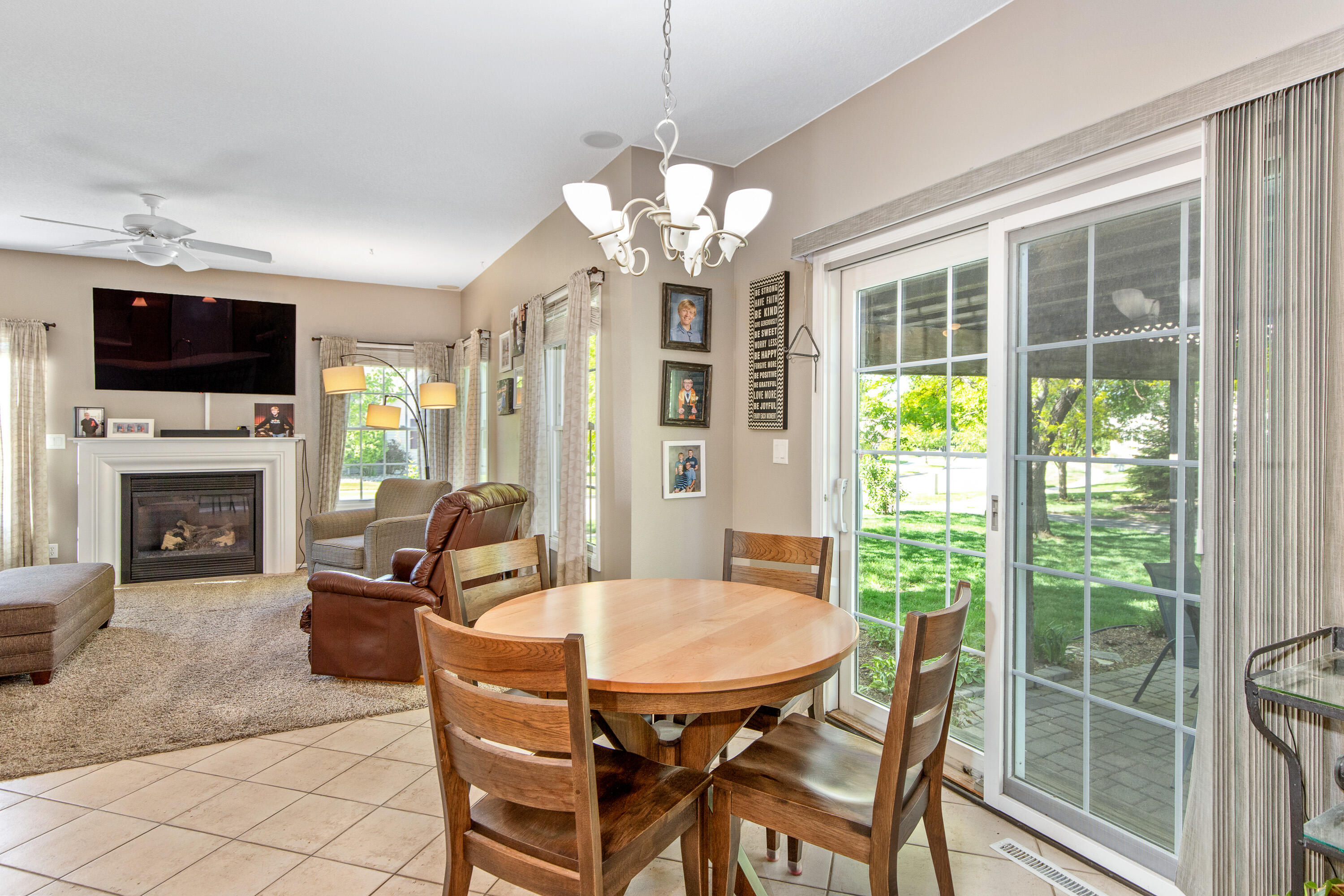 2609 Somerset Drive Property Photo 13