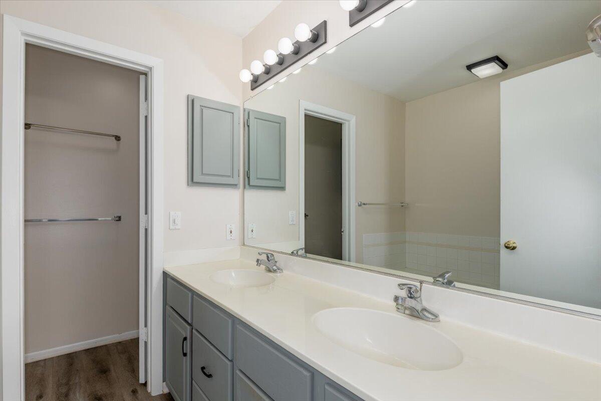 4532 Clemens Boulevard Property Photo 16