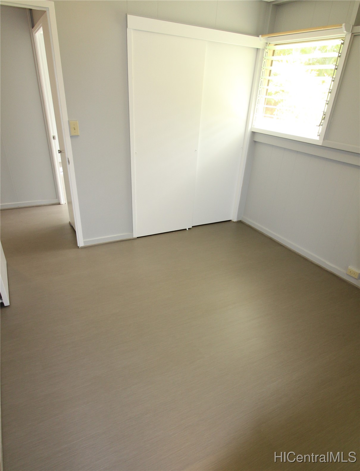 612 Ulumalu Street Property Photo 7