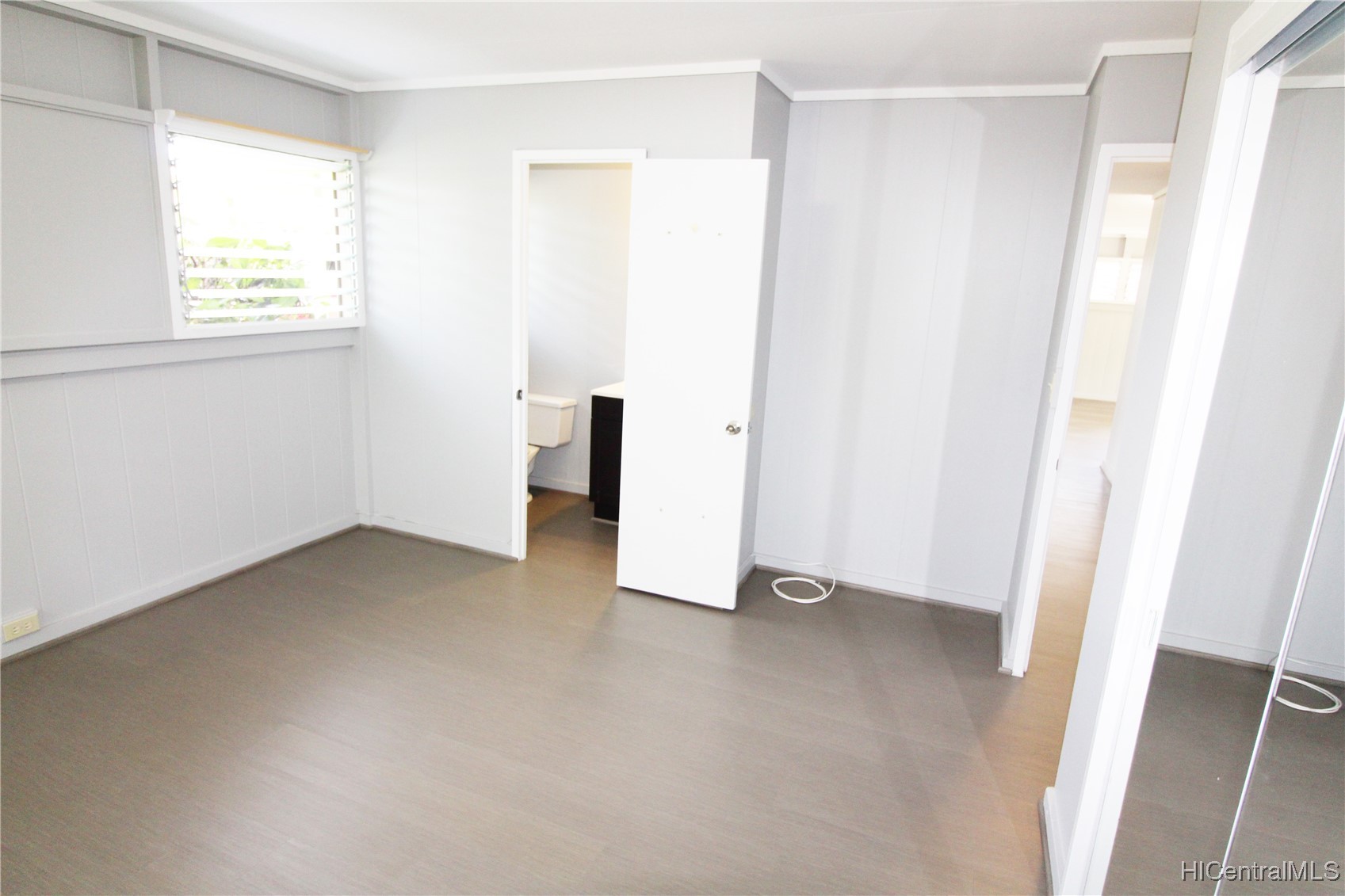 612 Ulumalu Street Property Photo 11