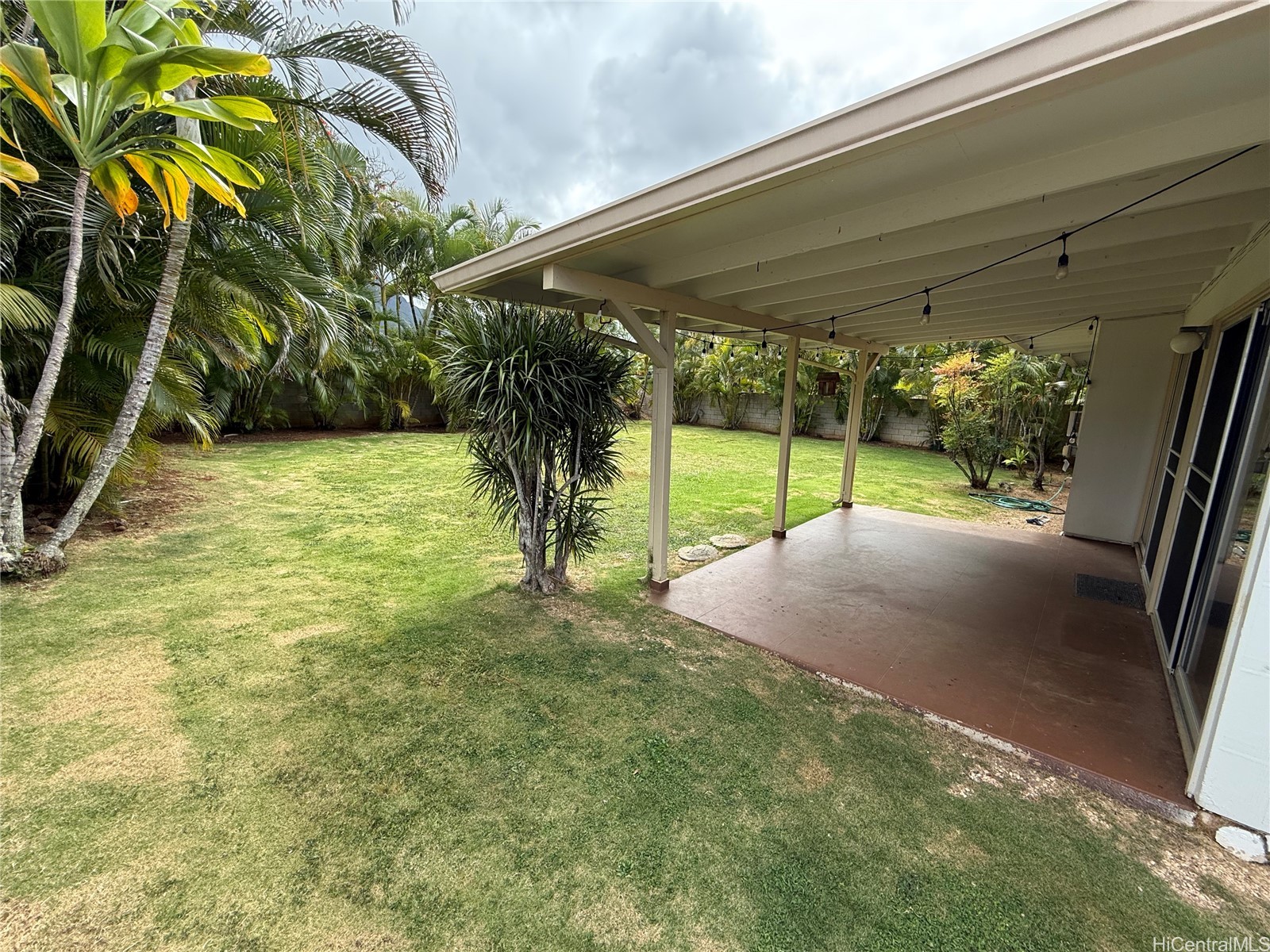 612 Ulumalu Street Property Photo 17