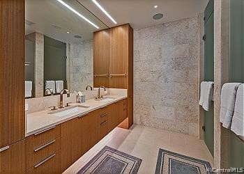 202106956 Property Photo 11
