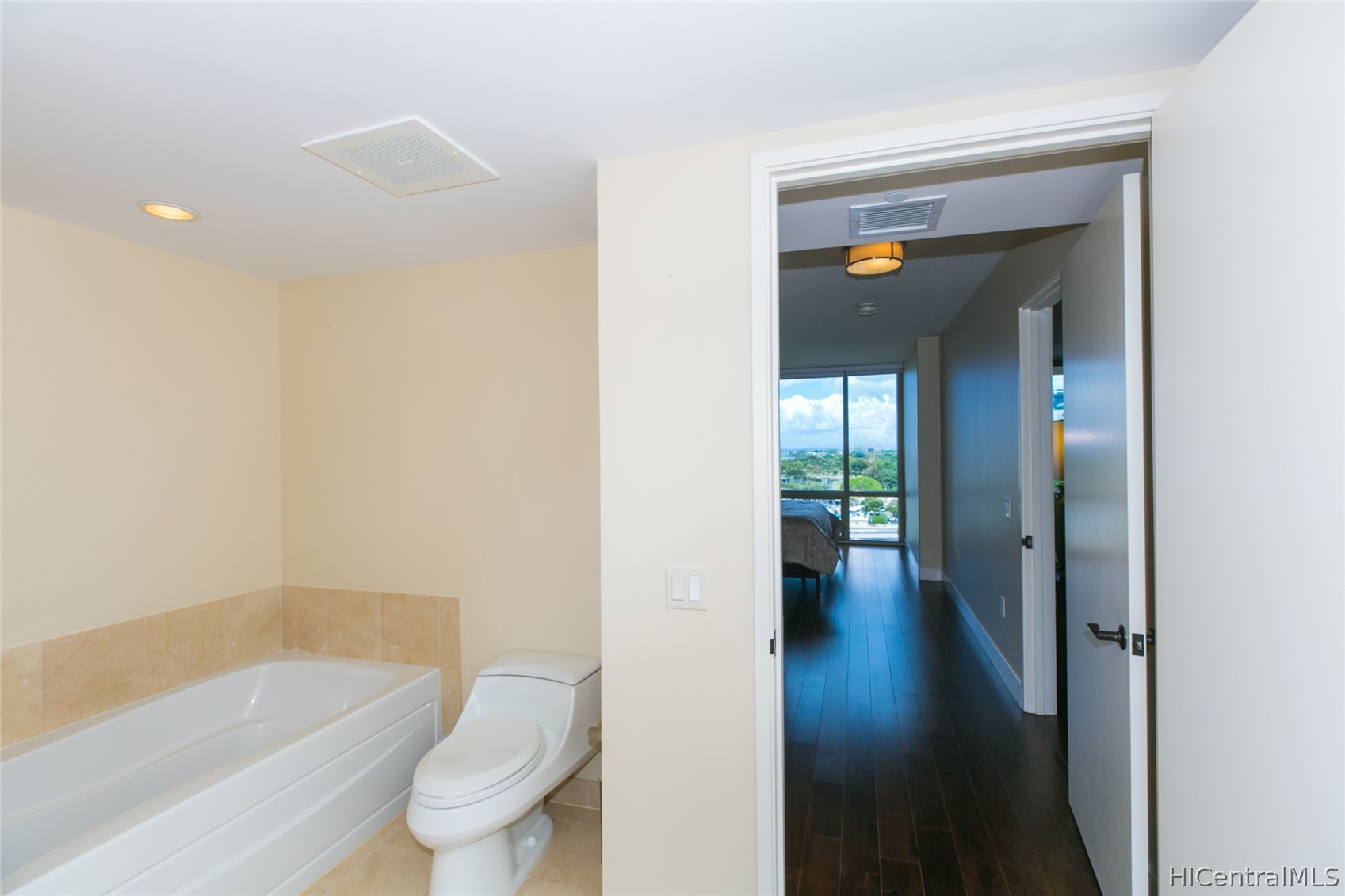 1551 Ala Wai Boulevard 1204 Property Photo 14