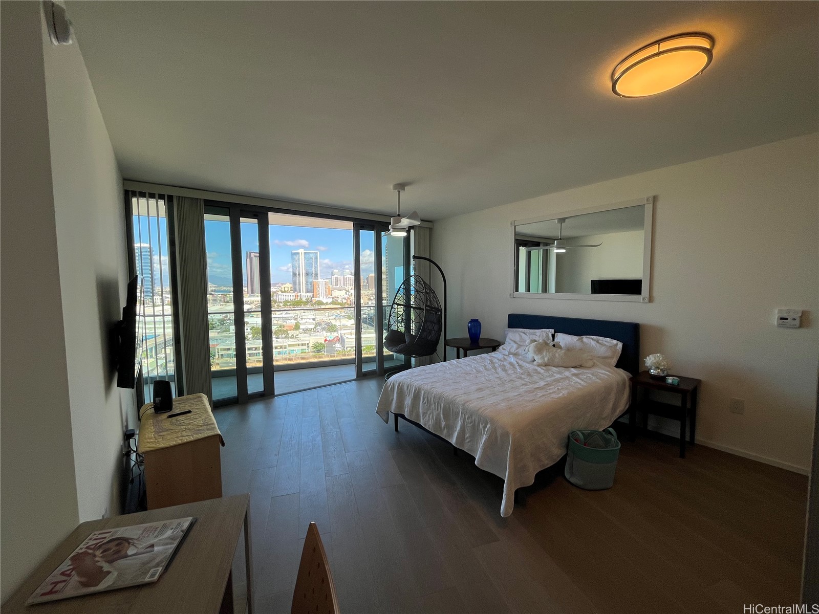 1000 Auahi Street 1305 Property Photo 1