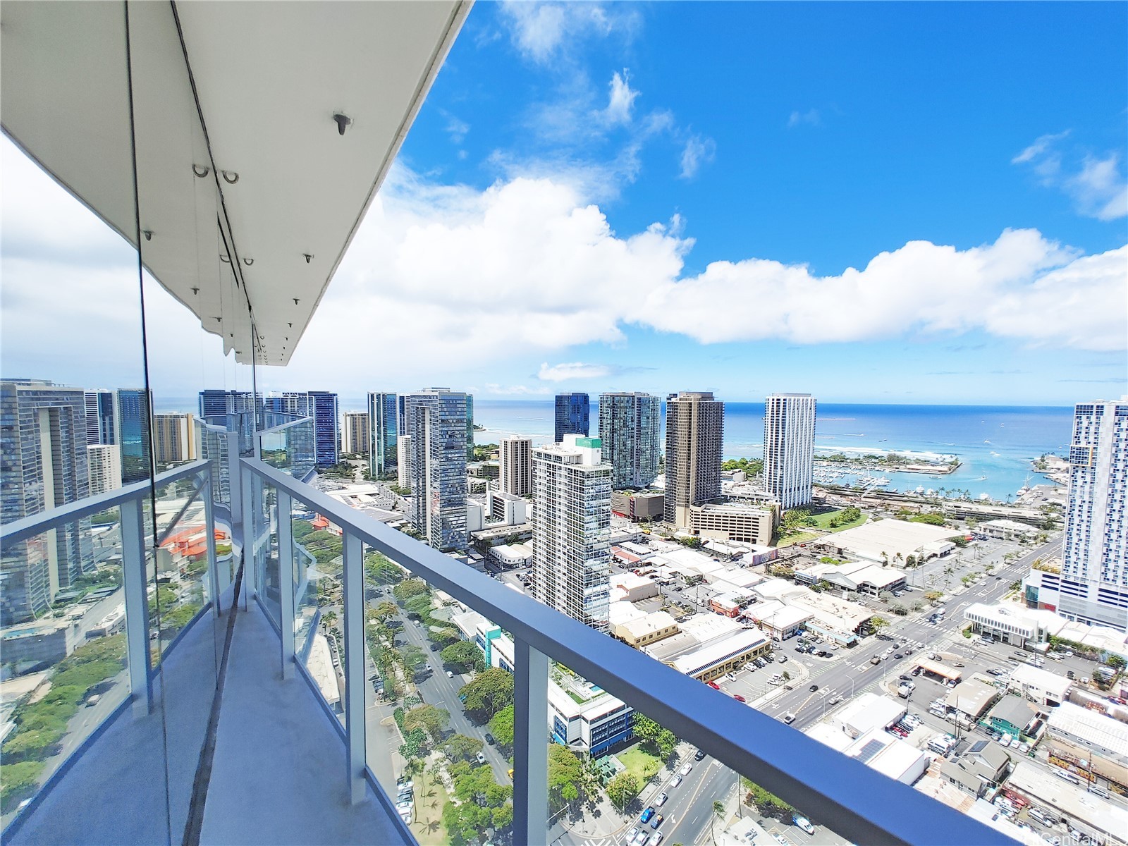 888 Kapiolani Boulevard 4505 Property Photo 2
