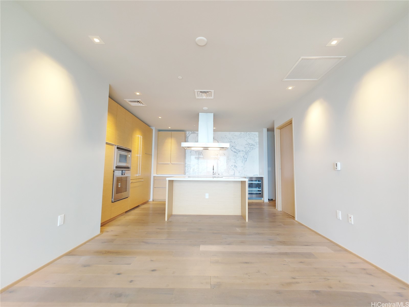 888 Kapiolani Boulevard 4505 Property Photo 6