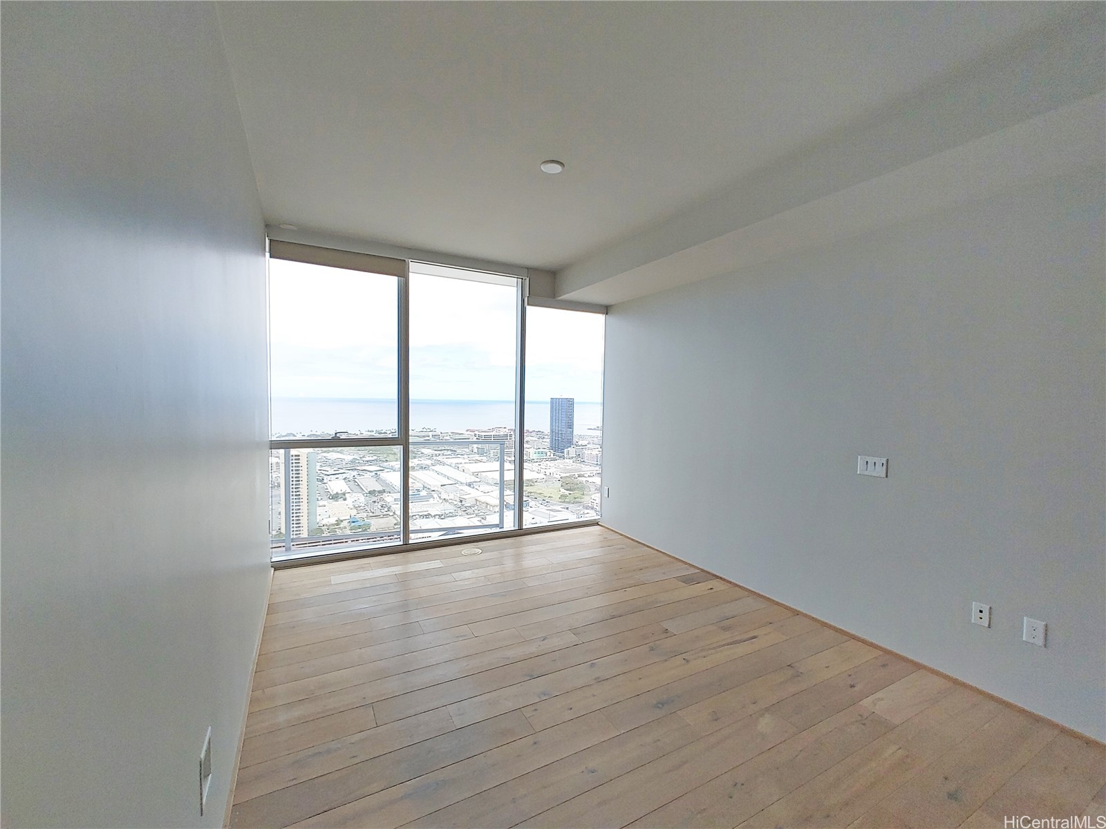 888 Kapiolani Boulevard 4505 Property Photo 9