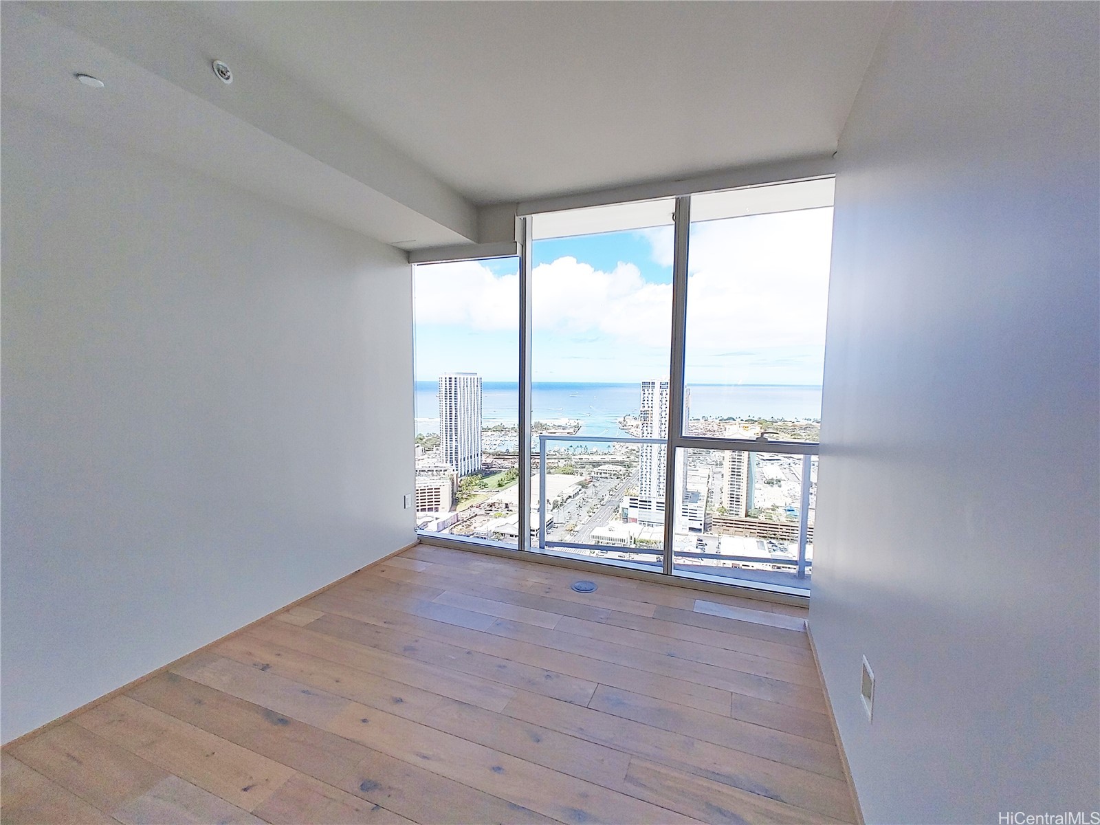 888 Kapiolani Boulevard 4505 Property Photo 14