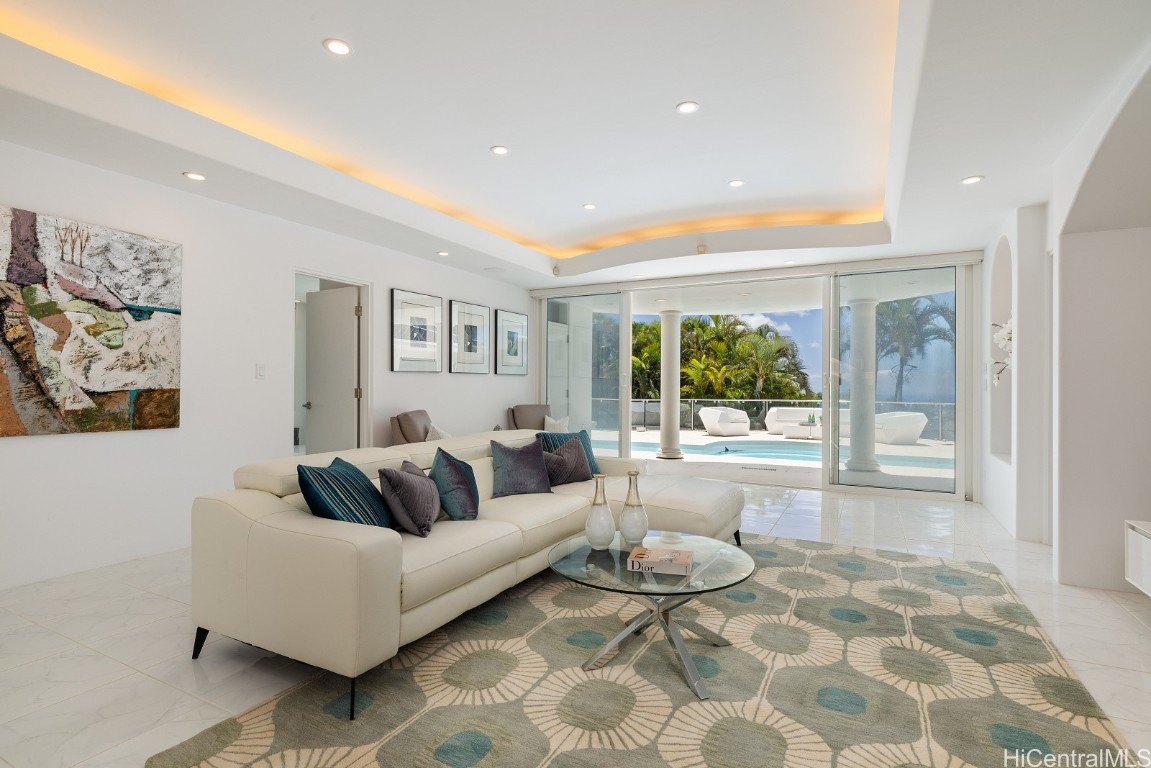 875 Ikena Circle Property Photo 13