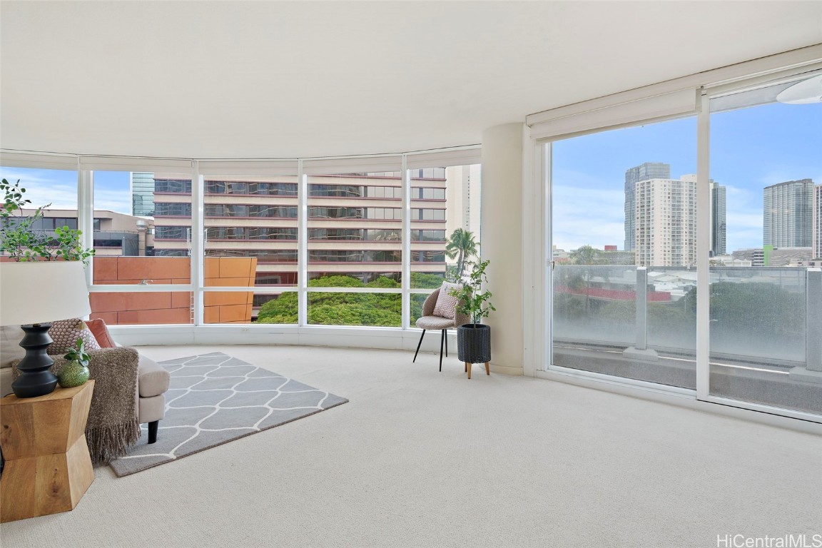 1288 Kapiolani Boulevard I-608 Property Photo 2