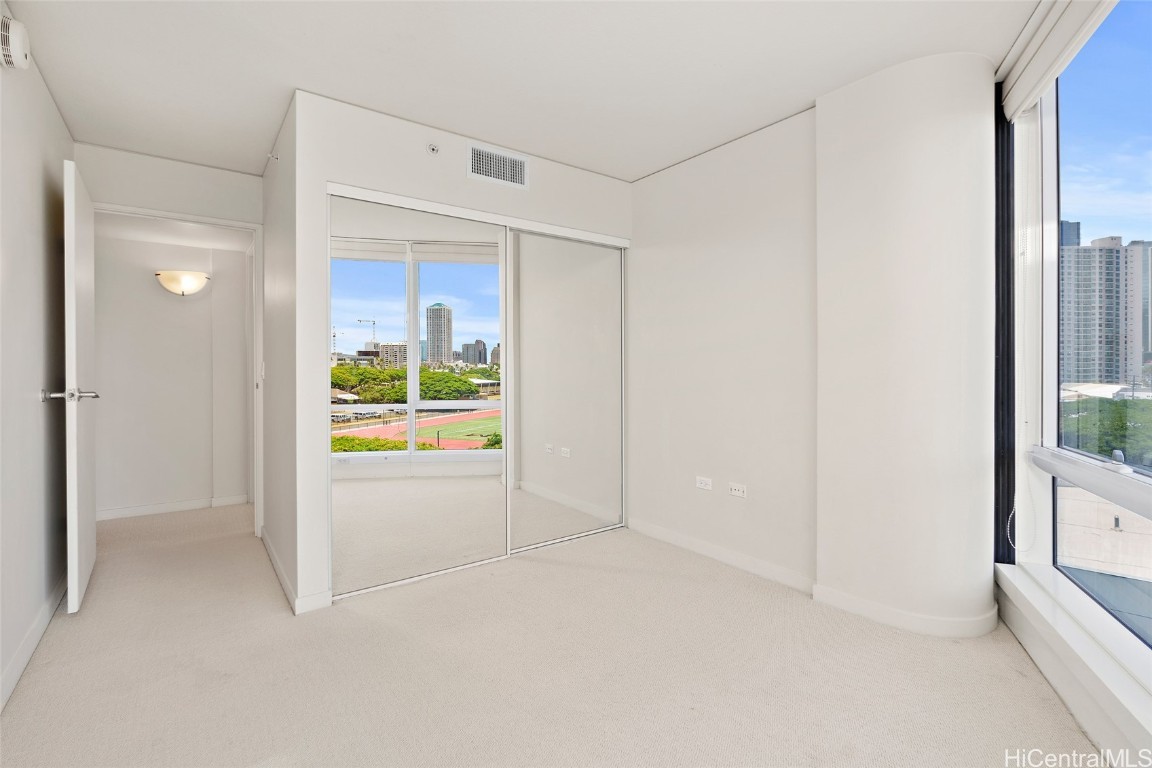 1288 Kapiolani Boulevard I-608 Property Photo 9