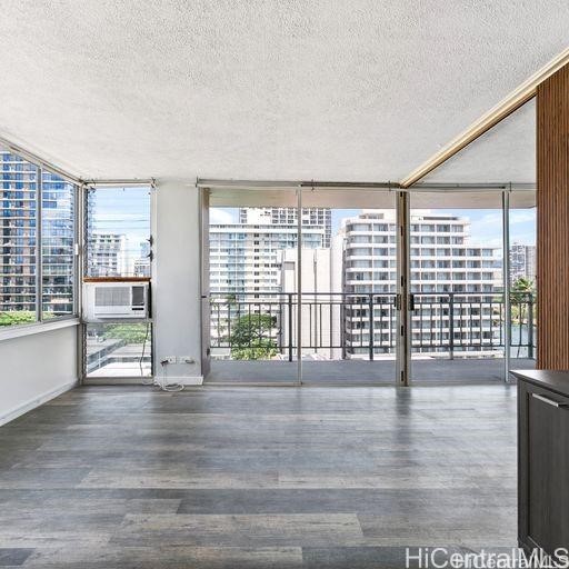 2415 Ala Wai Boulevard 907 Property Photo 10
