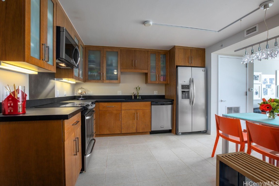 1009 Kapiolani Boulevard 4104 Property Photo 6