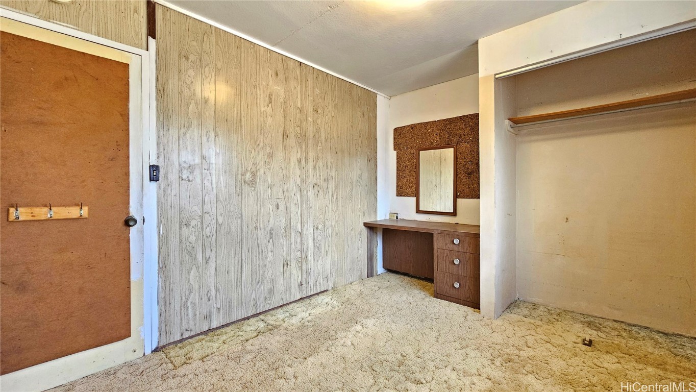 1058 Puolo Drive Property Photo 7