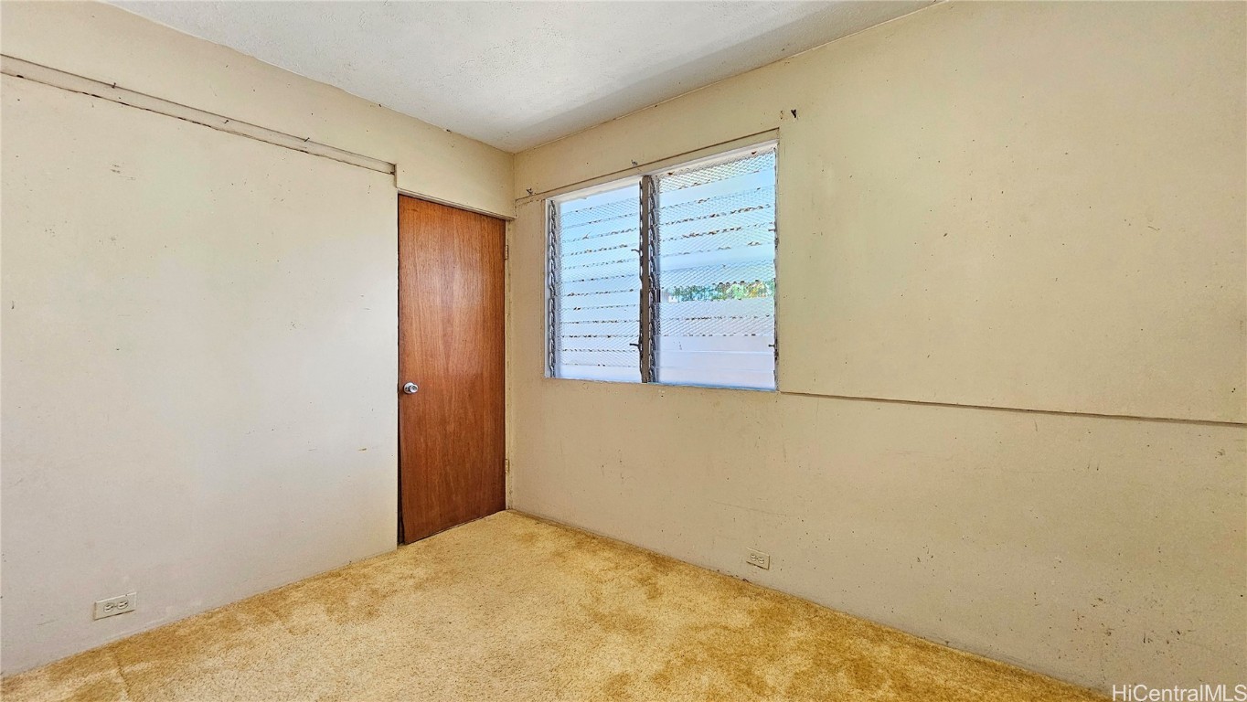 1058 Puolo Drive Property Photo 8