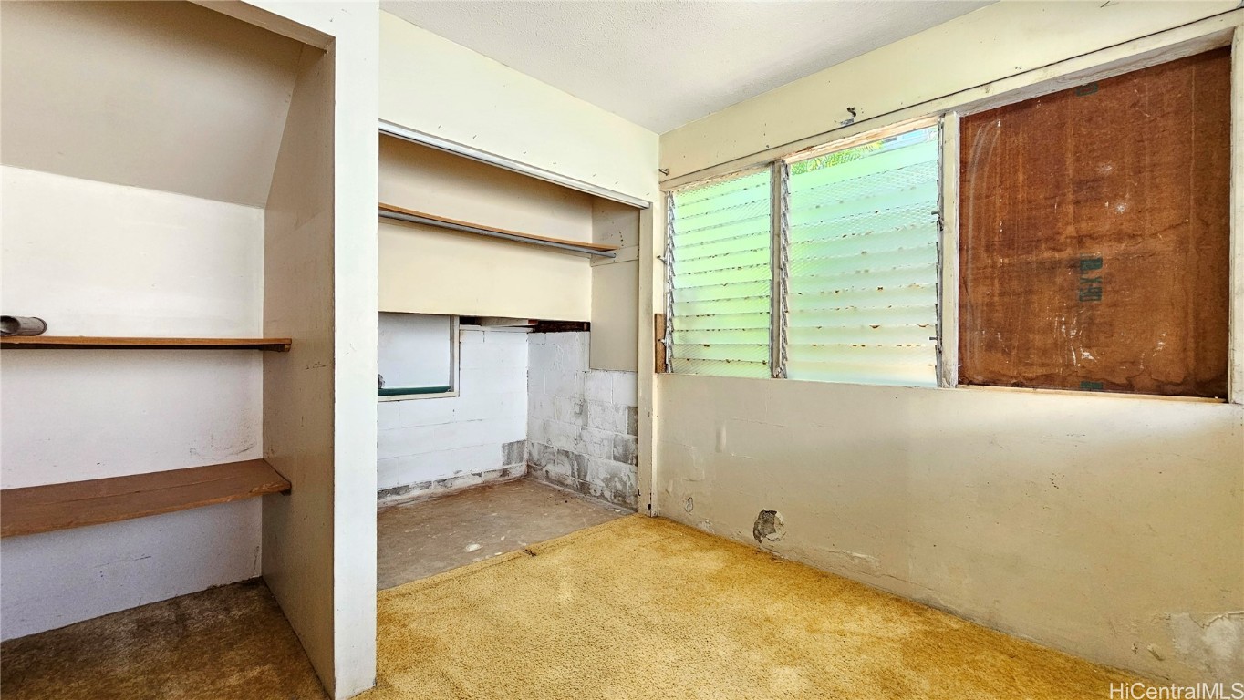 1058 Puolo Drive Property Photo 10