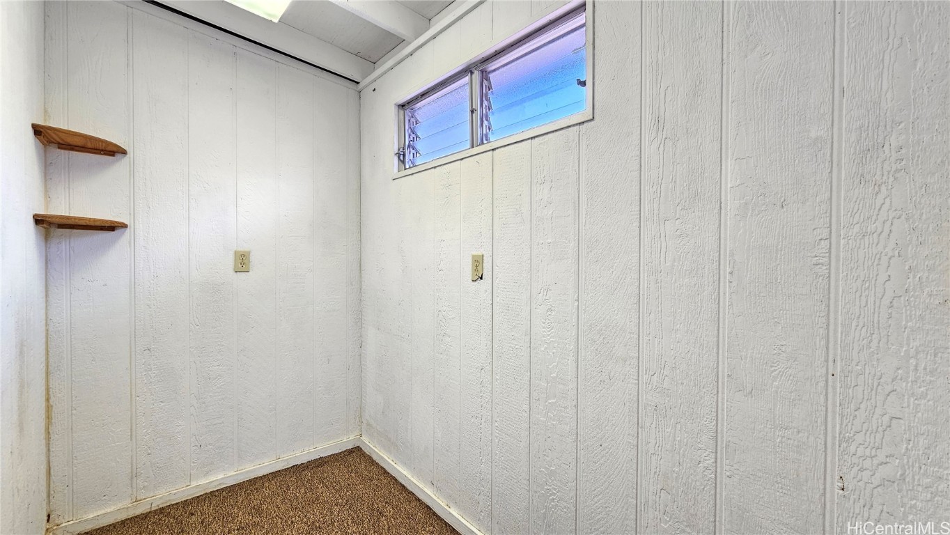 1058 Puolo Drive Property Photo 12