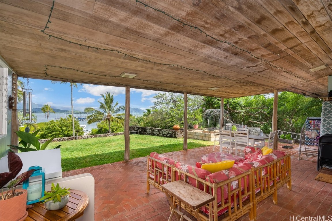 44-519 Kaneohe Bay Drive Property Photo 9