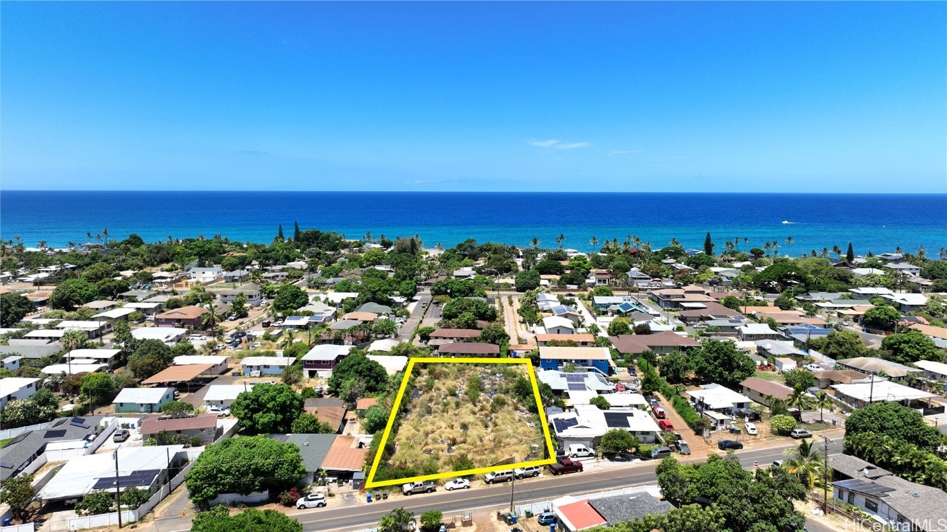 84-689 Lahaina Street Property Photo