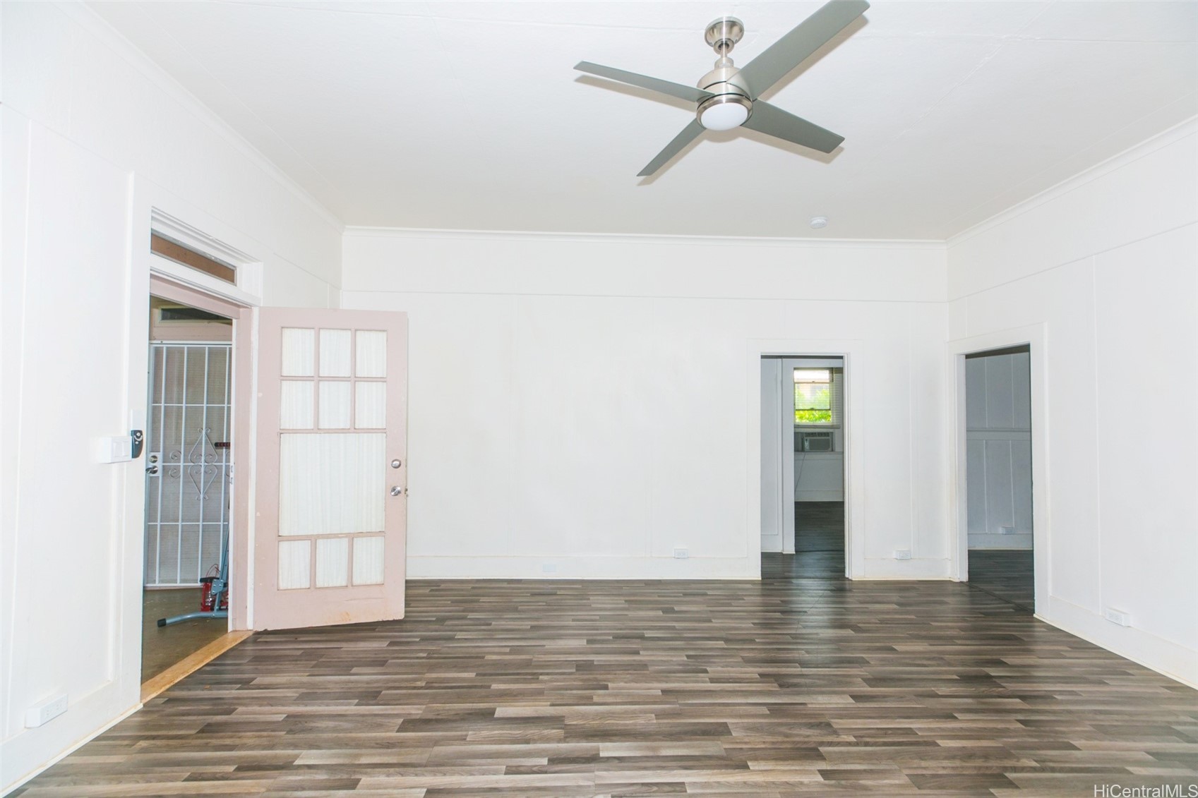 1103 10th Avenue Property Photo 5