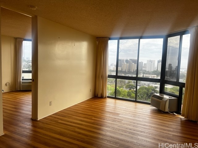 2040 Nuuanu Avenue 1804 Property Photo 4