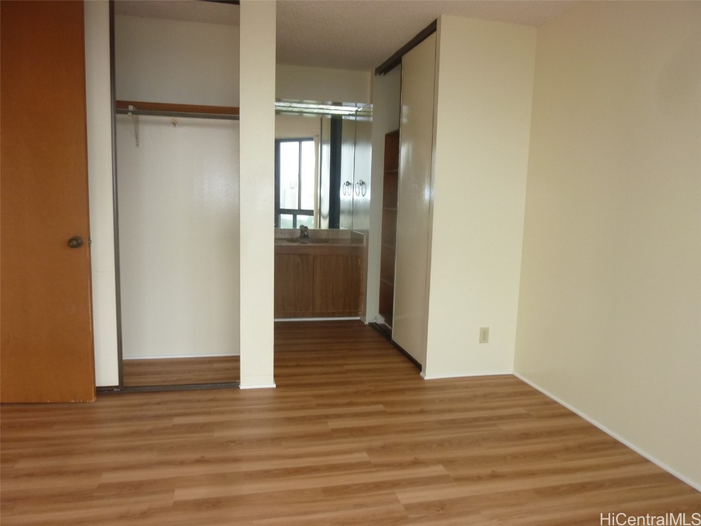 2040 Nuuanu Avenue 1804 Property Photo 6