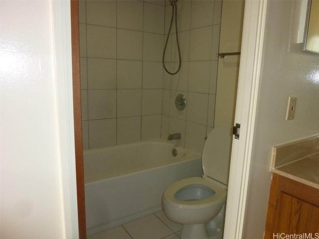 2040 Nuuanu Avenue 1804 Property Photo 13