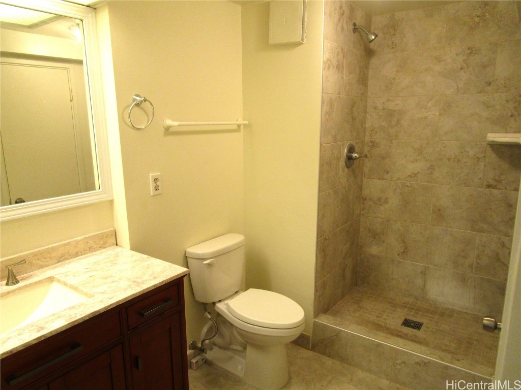 2724 Kahoaloha Lane 806 Property Photo 11