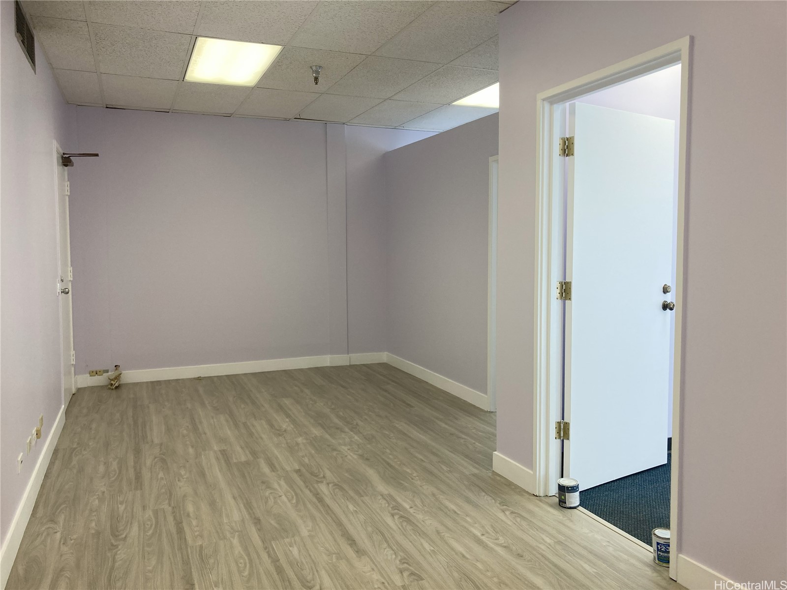 1542 Young Street Property Photo 8