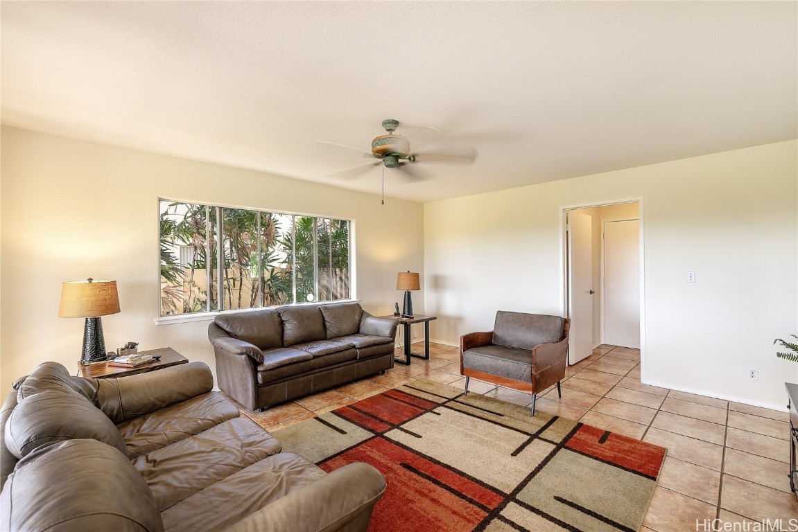 91-1071 Hokuwela Street Property Photo 14