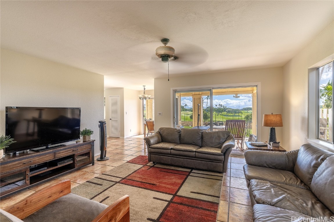 91-1071 Hokuwela Street Property Photo 15
