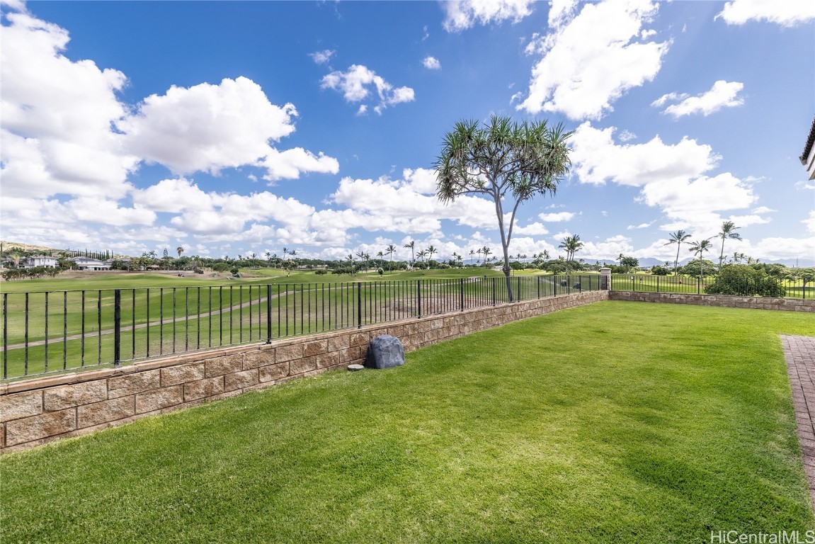 91-1071 Hokuwela Street Property Photo 18
