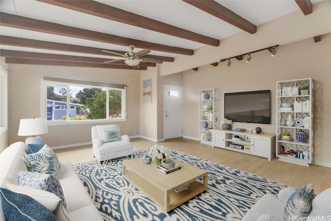 87-210 Maaloa Street Property Photo 1
