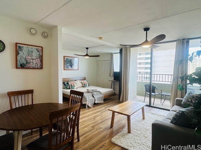 2240 Kuhio Avenue 1809 Property Photo
