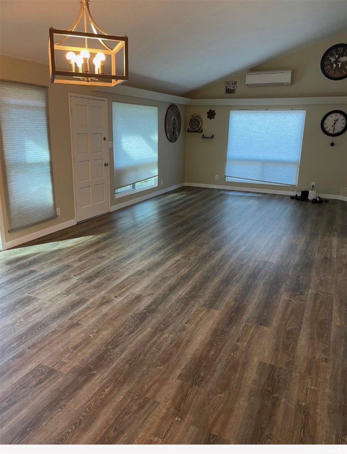 94-609 Kawele Place Property Photo 5