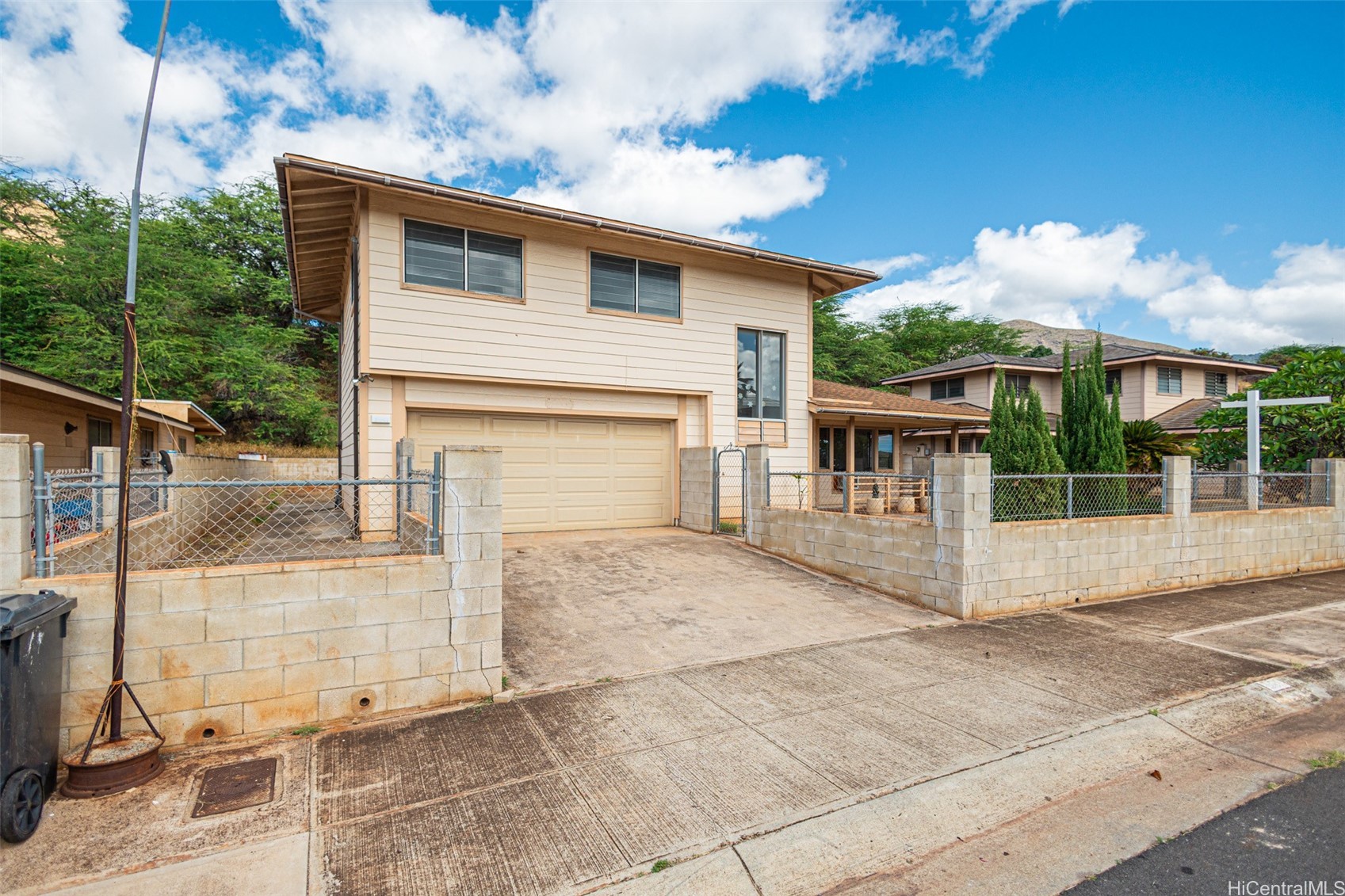 87-168 Kaleiwohi Street Property Photo 1