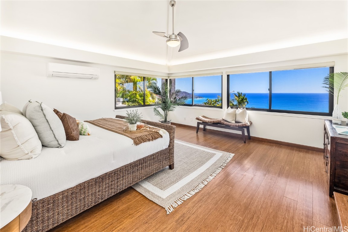 688 Kaulana Place Property Photo 13
