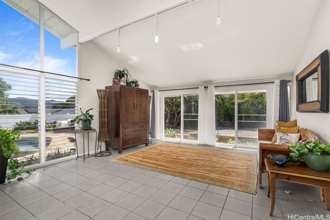 251 Kalalau Street Property Photo
