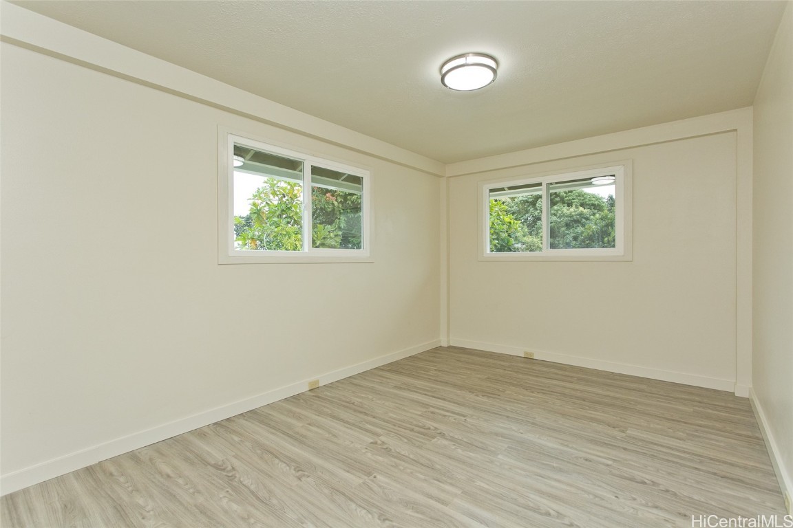 328 Clark St Property Photo 8