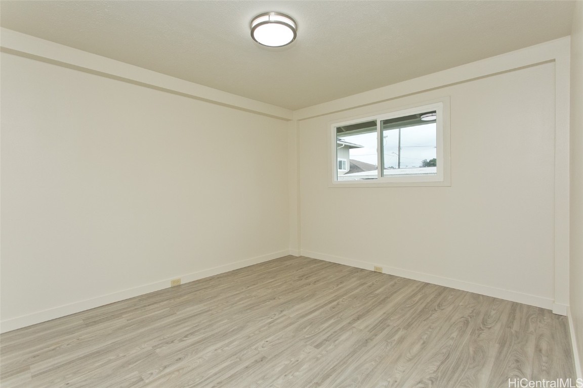 328 Clark St Property Photo 9