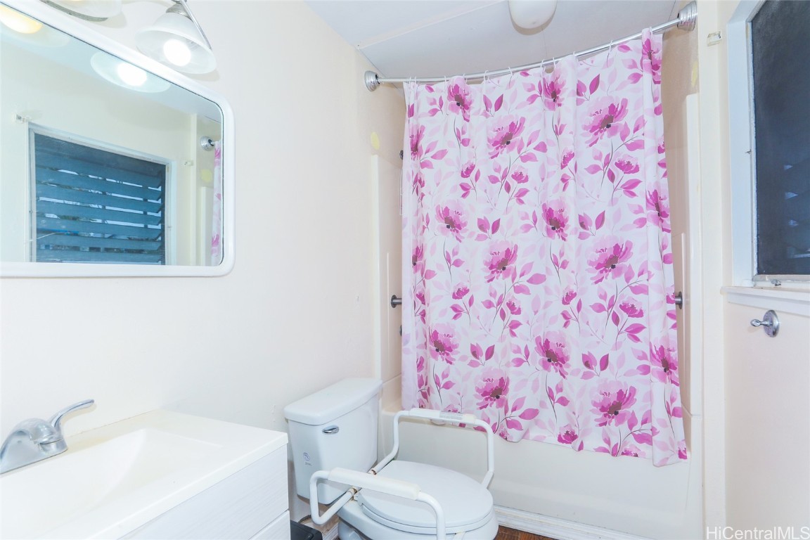 104 Uluwale Place Property Photo 16