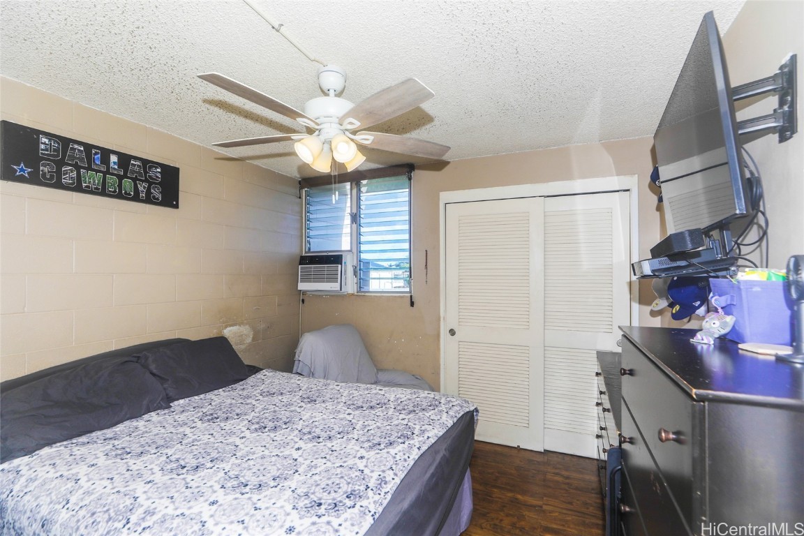 1260 Richard Lane B405 Property Photo 10