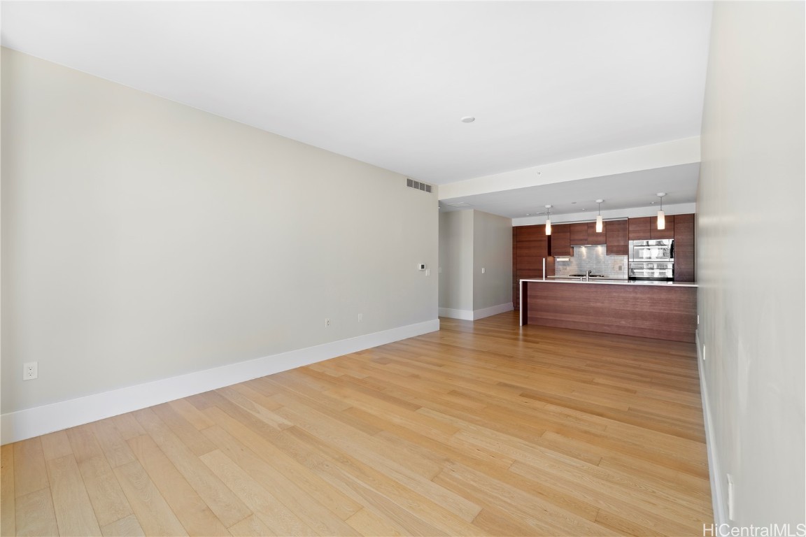 1108 Auahi Street 2305 Property Photo 5
